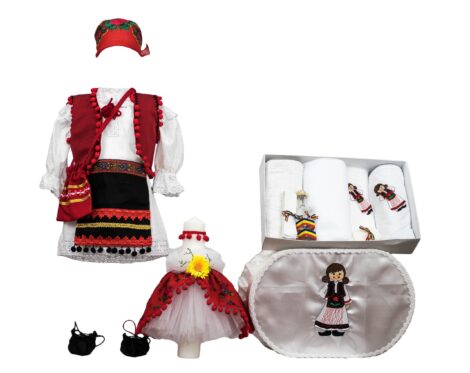 set-botez-traditional-cosanzeana-patru-piese-scaled-1.jpg